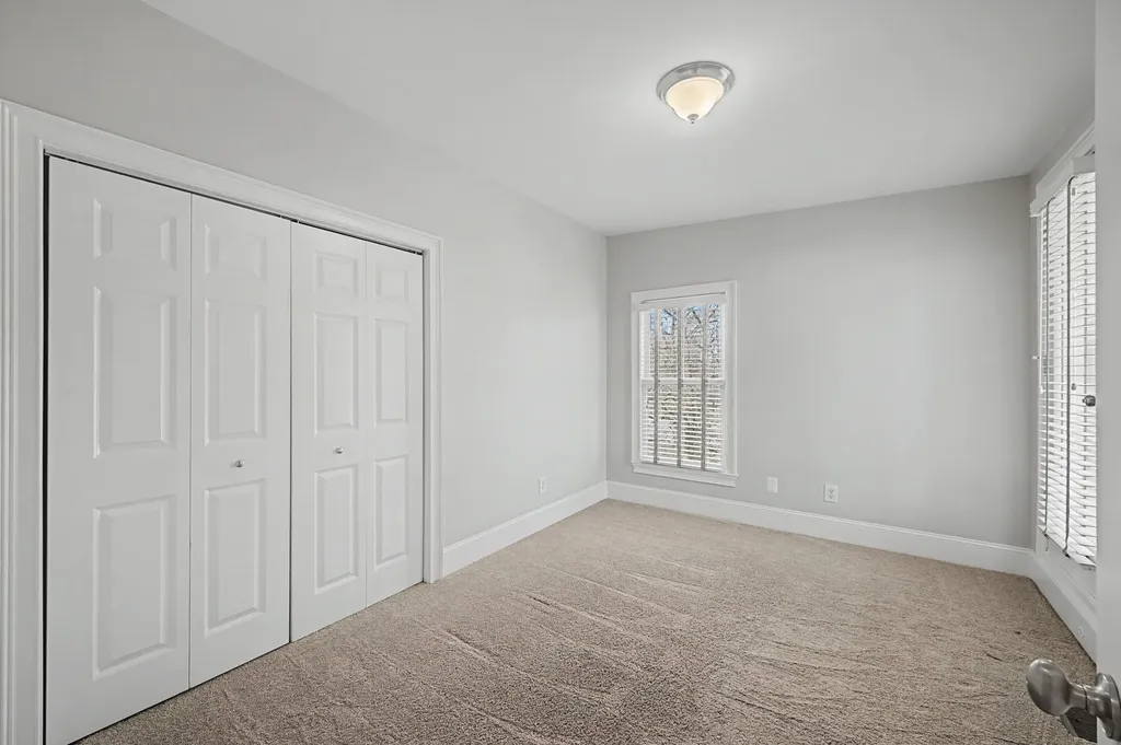 2102B Sharondale Drive Nashville TN 37215