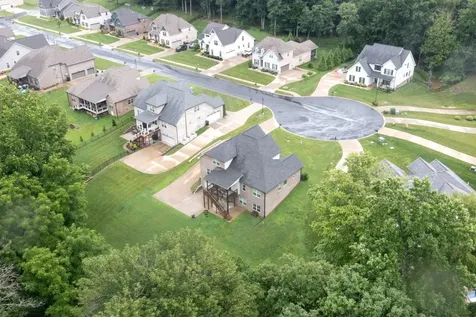 488 Sheas Way Clarksville TN 37043