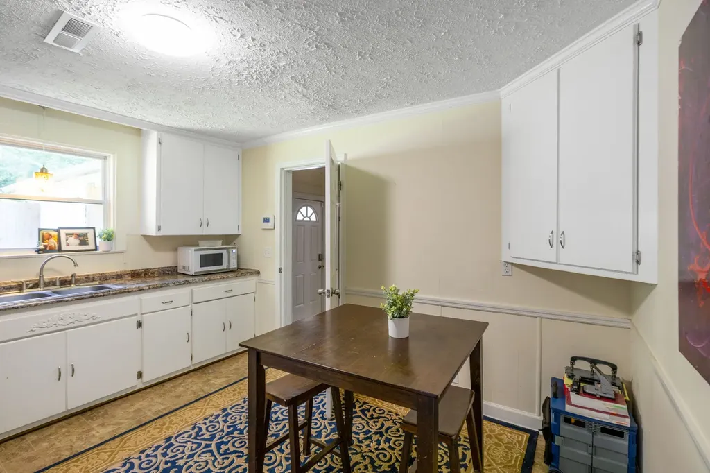 1201 S Graycroft Avenue Madison TN 37115