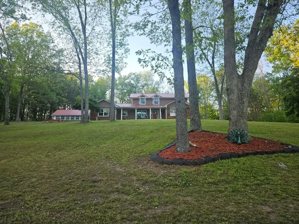 10819 Highway 13 Cumberland City TN 37050