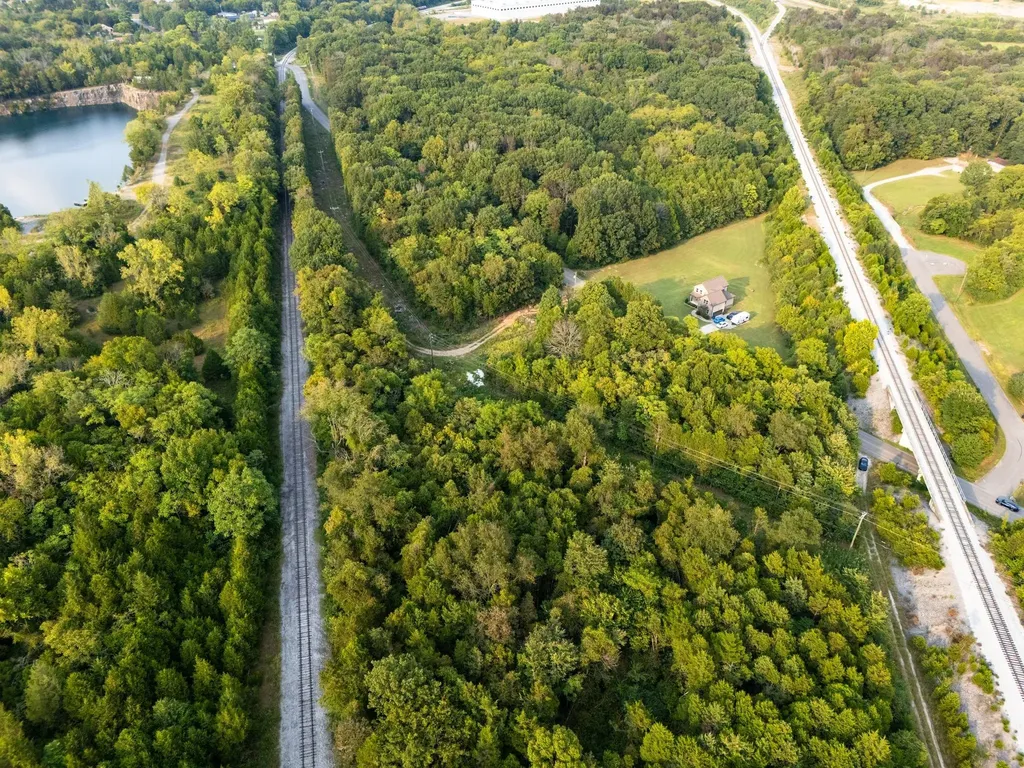 1054 Quarry Road Mount Juliet TN 37122