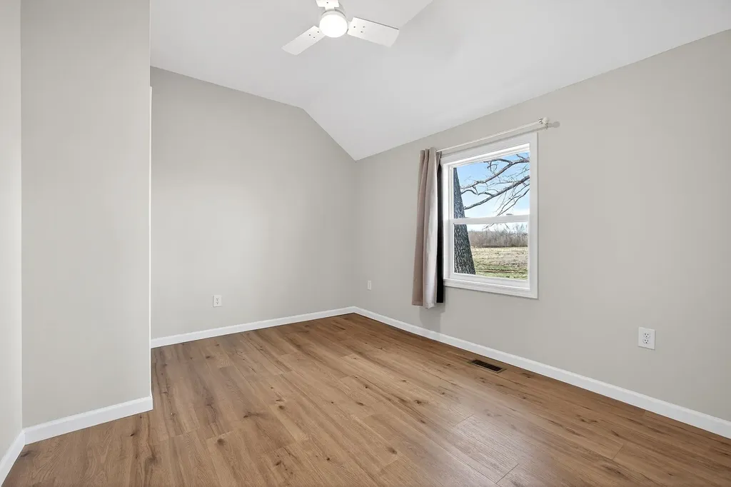 884 Swamp Road Mcminnville TN 37110