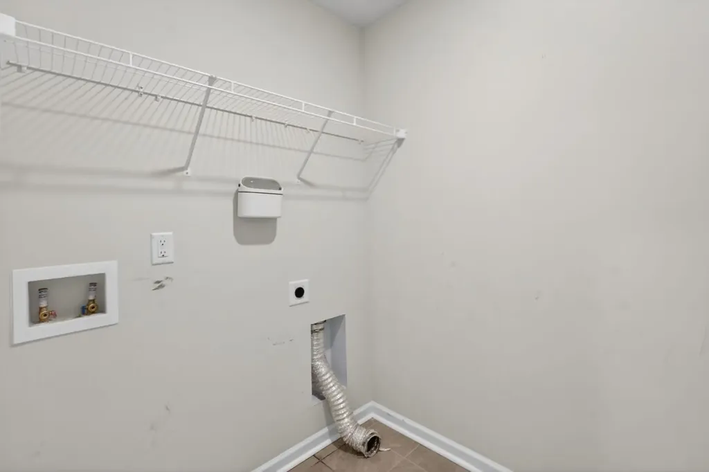 2128 Houston Bend Lebanon TN 37087