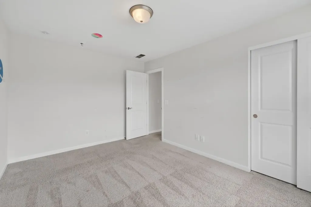 2128 Houston Bend Lebanon TN 37087