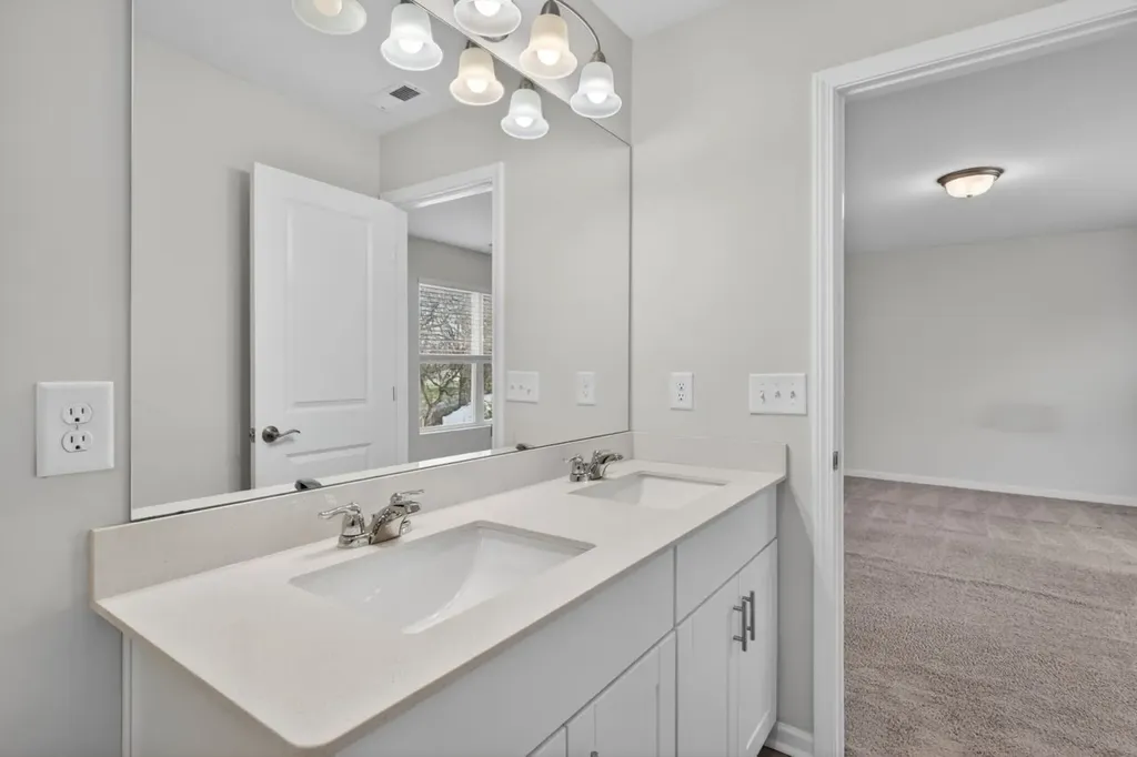 2128 Houston Bend Lebanon TN 37087