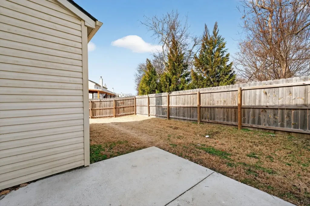 2128 Houston Bend Lebanon TN 37087