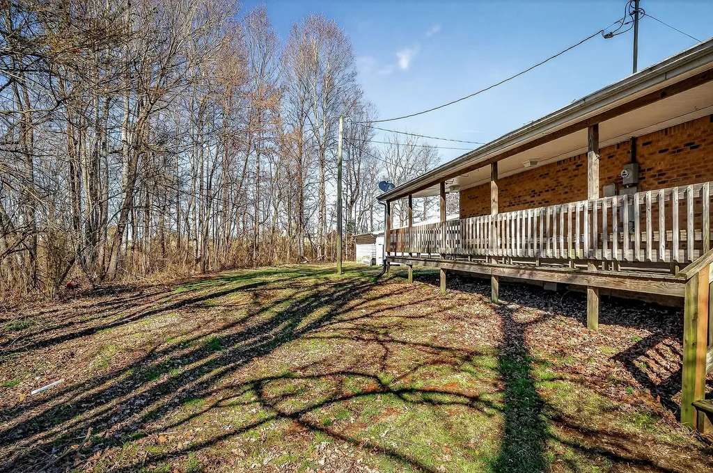 6940 S York Highway Clarkrange TN 38553
