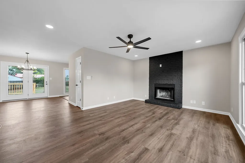 2161 Amadeus Drive Clarksville TN 37040