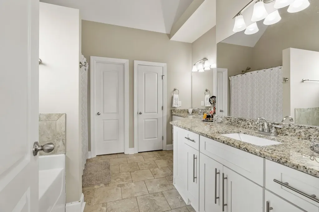 1000 Clay Place Lebanon TN 37087