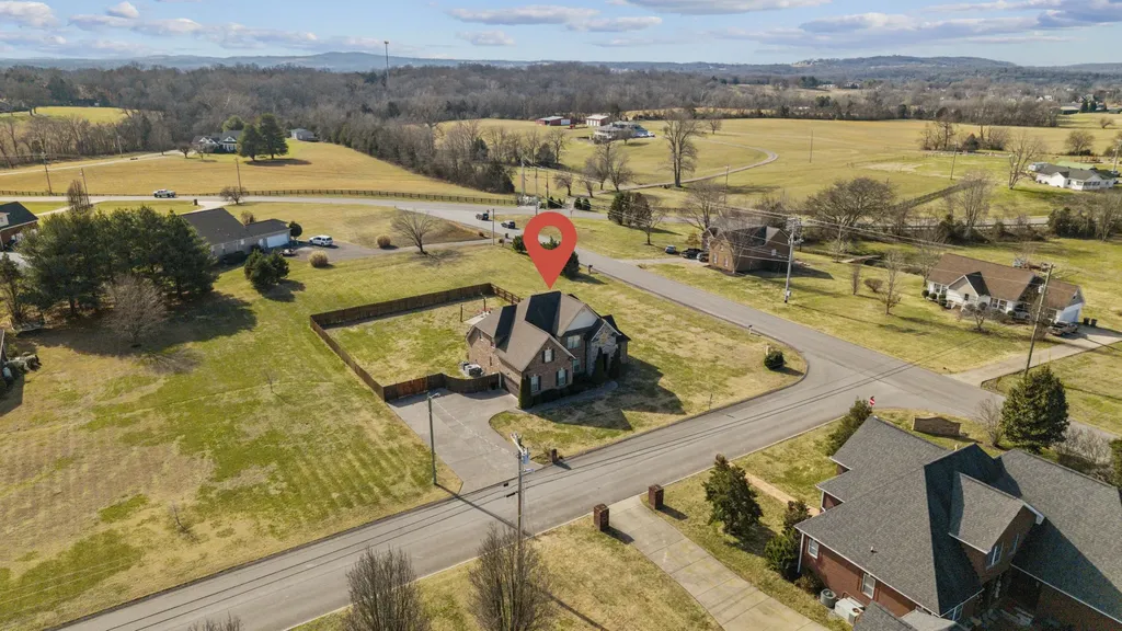 1000 Clay Place Lebanon TN 37087