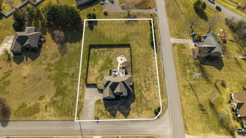 1000 Clay Place Lebanon TN 37087