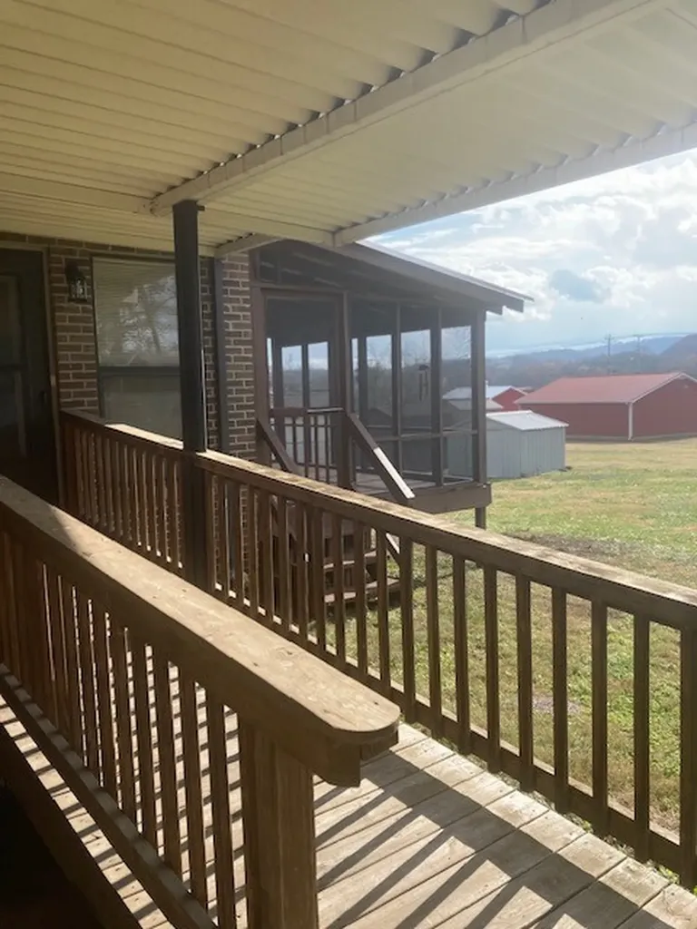 104 Wallace Street Woodbury TN 37190