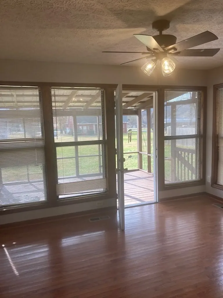 104 Wallace Street Woodbury TN 37190