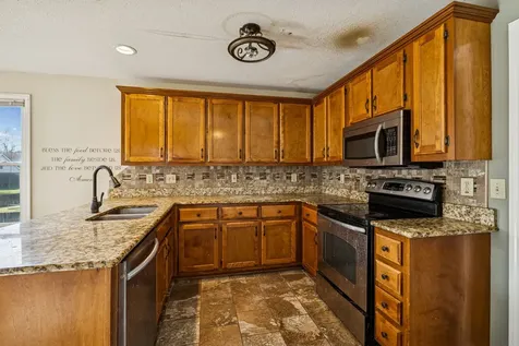 232 Trey Court Clarksville TN 37043