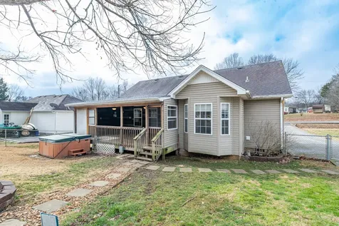 992 Sumerset Circle Lewisburg TN 37091