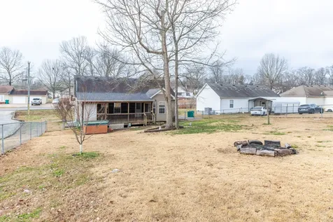 992 Sumerset Circle Lewisburg TN 37091