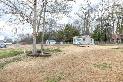 992 Sumerset Circle Lewisburg TN 37091