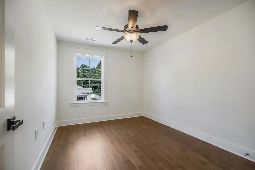 205 S High Street Mcminnville TN 37110