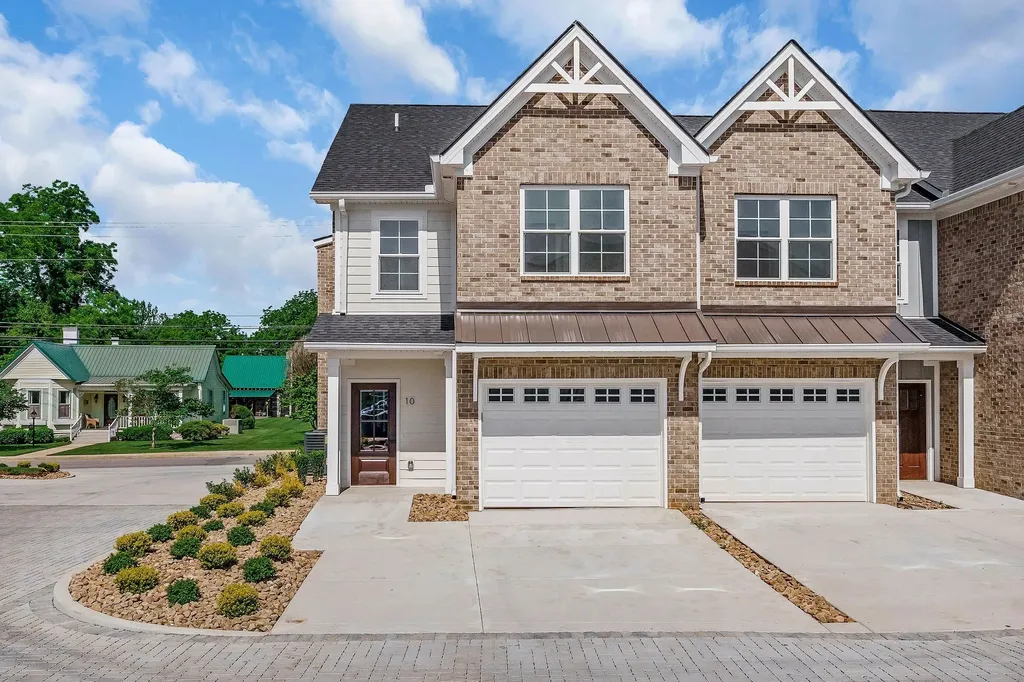 205 S High Street Mcminnville TN 37110