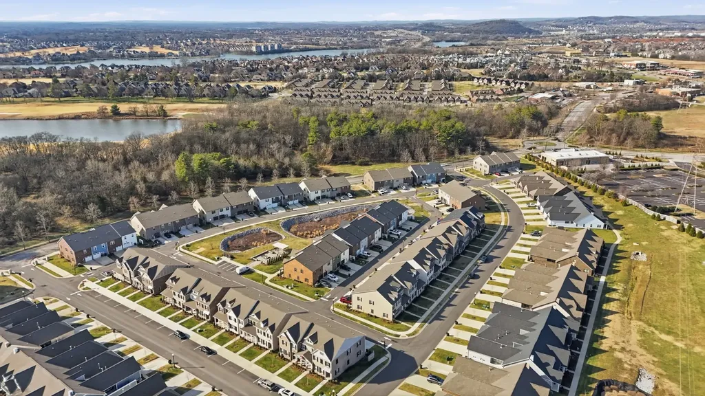 330 Madeira Place Gallatin TN 37066