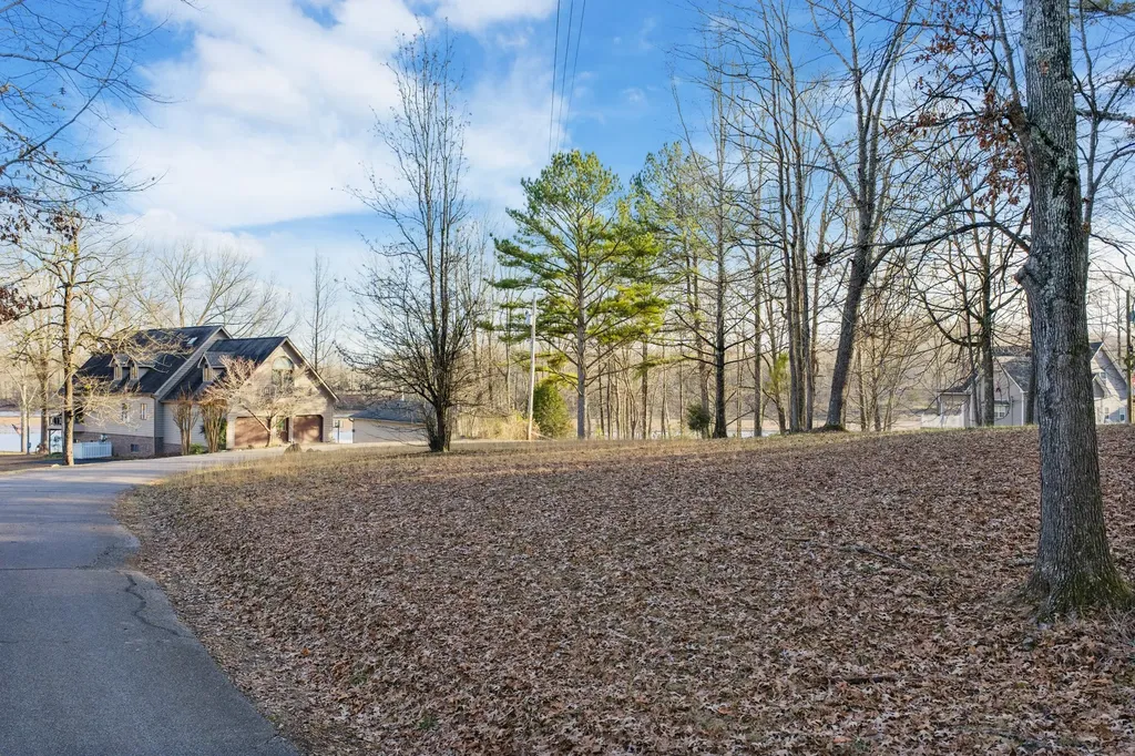 90 Arrowhead Circle Parsons TN 38363