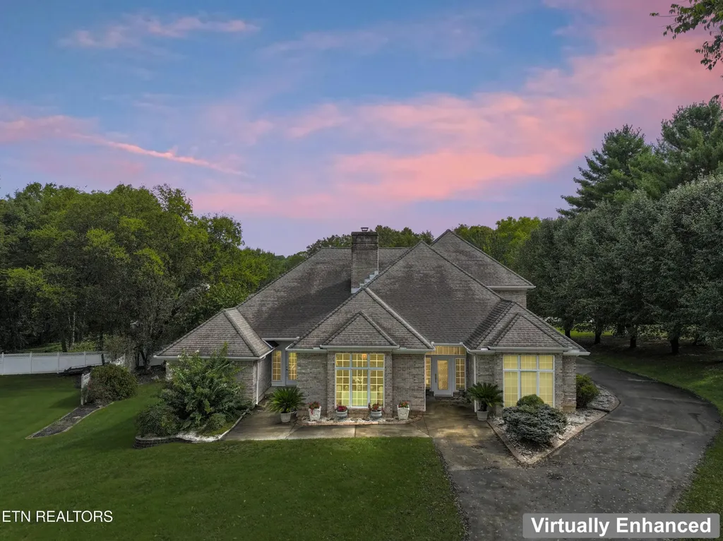 108 Deerfield Lane Oak Ridge TN 37830