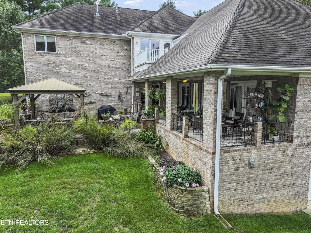 108 Deerfield Lane Oak Ridge TN 37830
