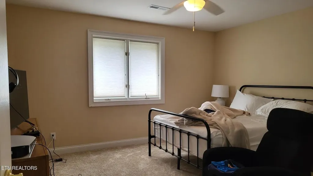 108 Deerfield Lane Oak Ridge TN 37830