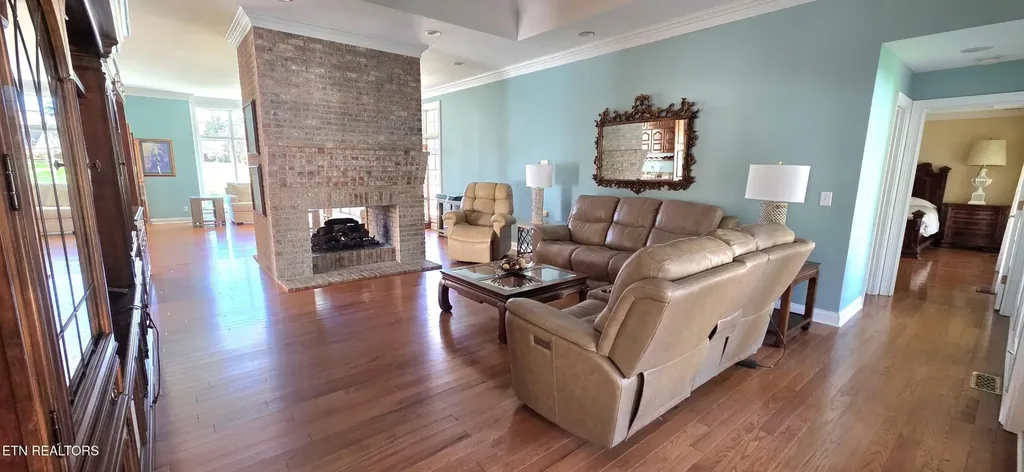 108 Deerfield Lane Oak Ridge TN 37830