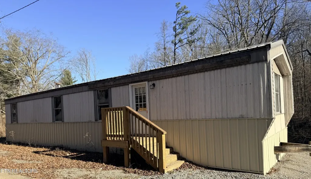 166 Maynard Avenue Jamestown TN 38556