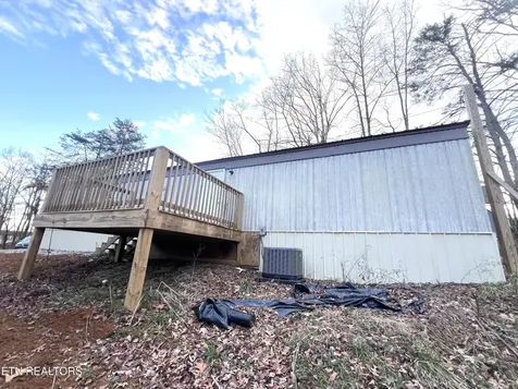 166 Maynard Avenue Jamestown TN 38556