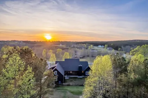 1115 River Bluffs Drive Jasper TN 37347