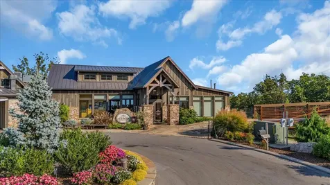 1115 River Bluffs Drive Jasper TN 37347