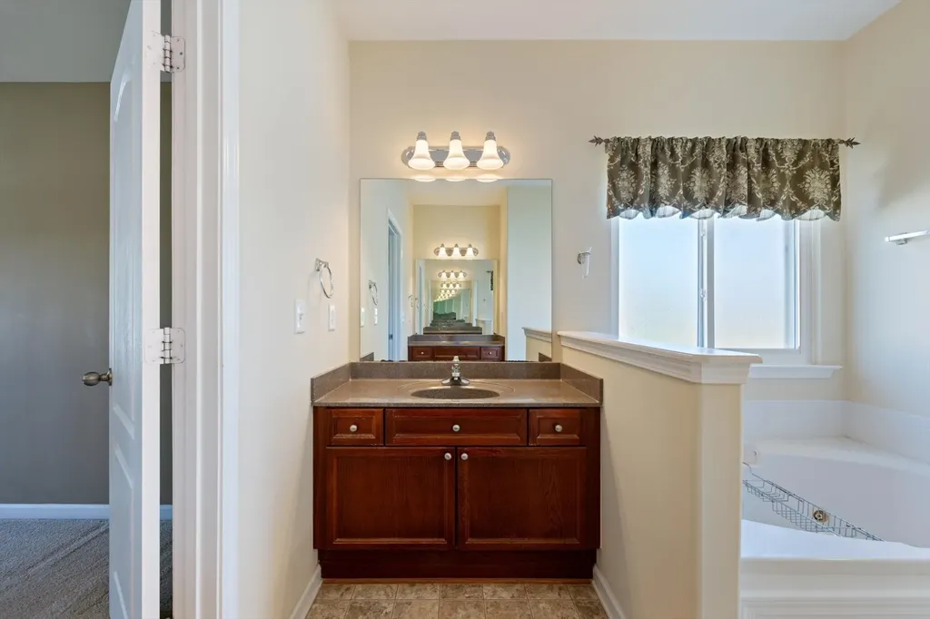 2187 Gold Valley Drive Murfreesboro TN 37130