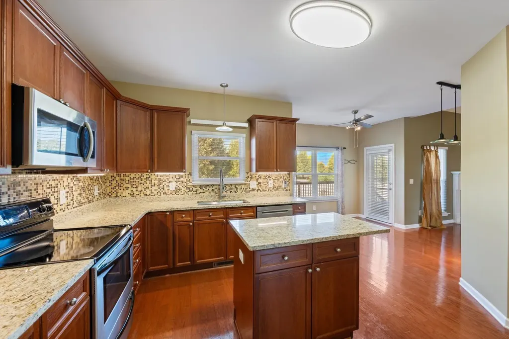 2187 Gold Valley Drive Murfreesboro TN 37130