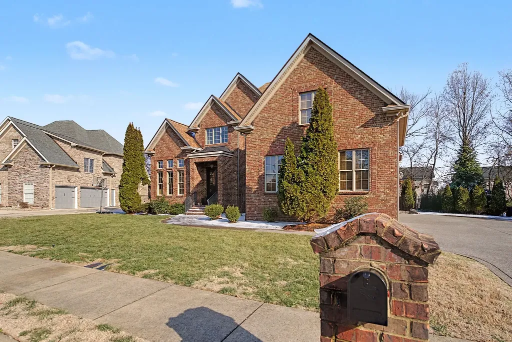 1812 Mosaic Trail Murfreesboro TN 37130