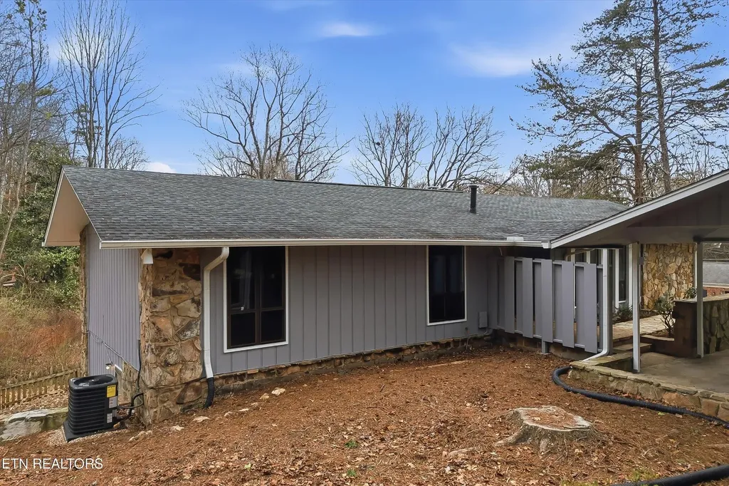 8129 Ainsworth Drive Knoxville TN 37909