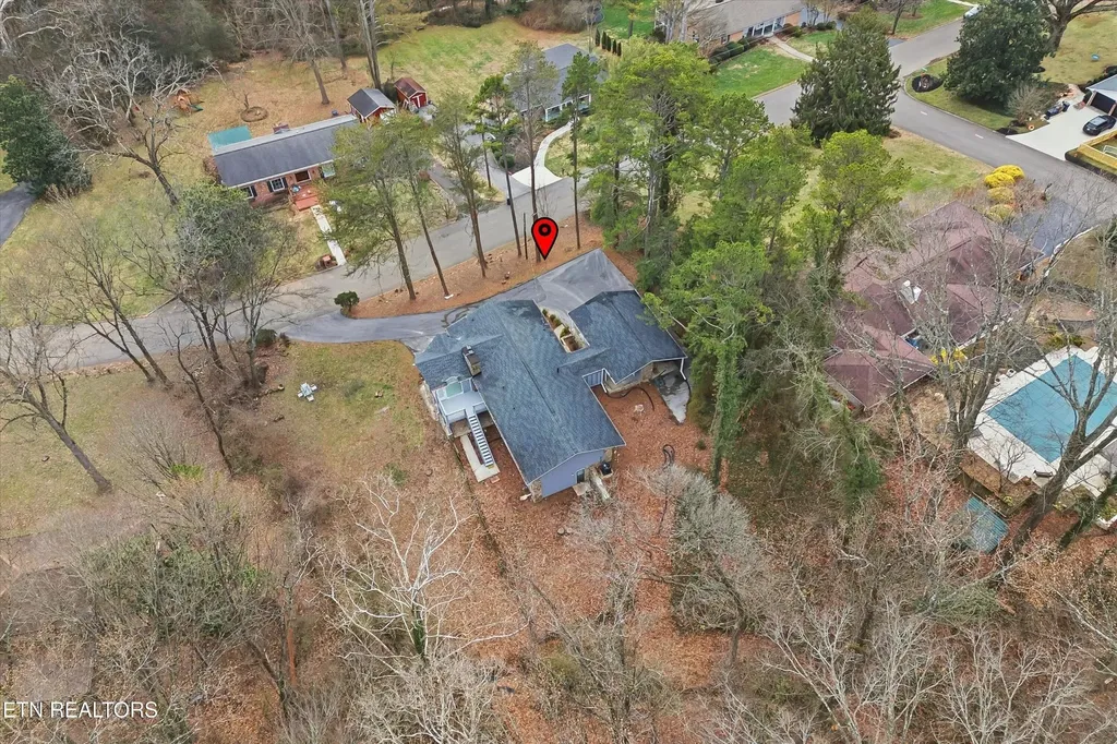 8129 Ainsworth Drive Knoxville TN 37909