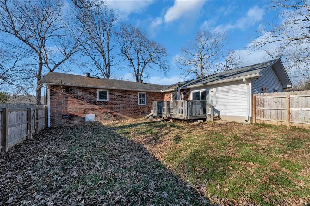 202 Mortons Lake Road Manchester TN 37355