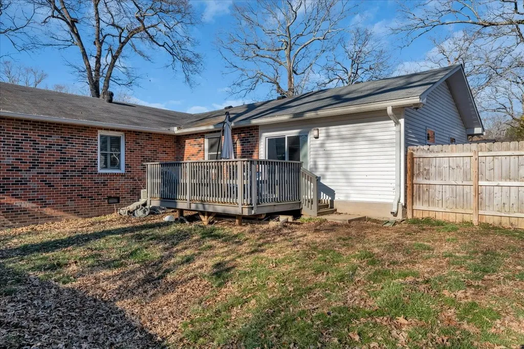 202 Mortons Lake Road Manchester TN 37355