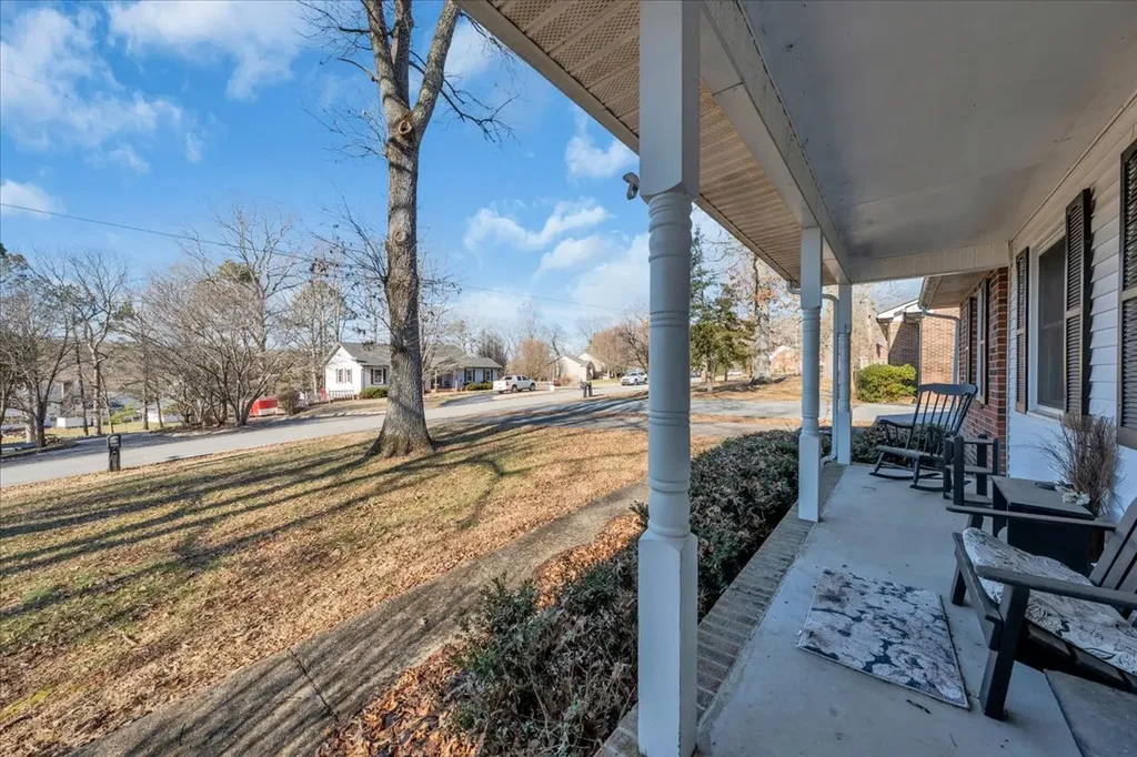 202 Mortons Lake Road Manchester TN 37355