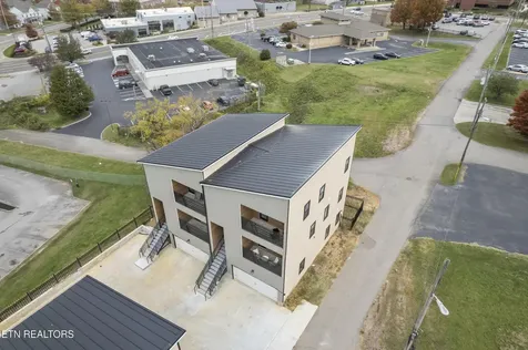 1807 Logan Avenue Knoxville TN 37921
