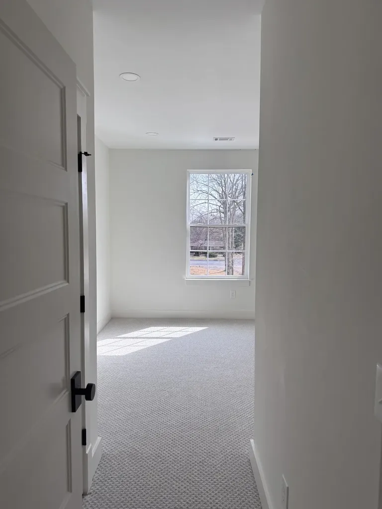 1104 S Graycroft Avenue Madison TN 37115