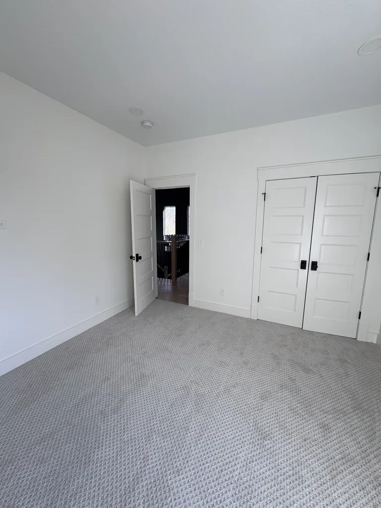 1104 S Graycroft Avenue Madison TN 37115