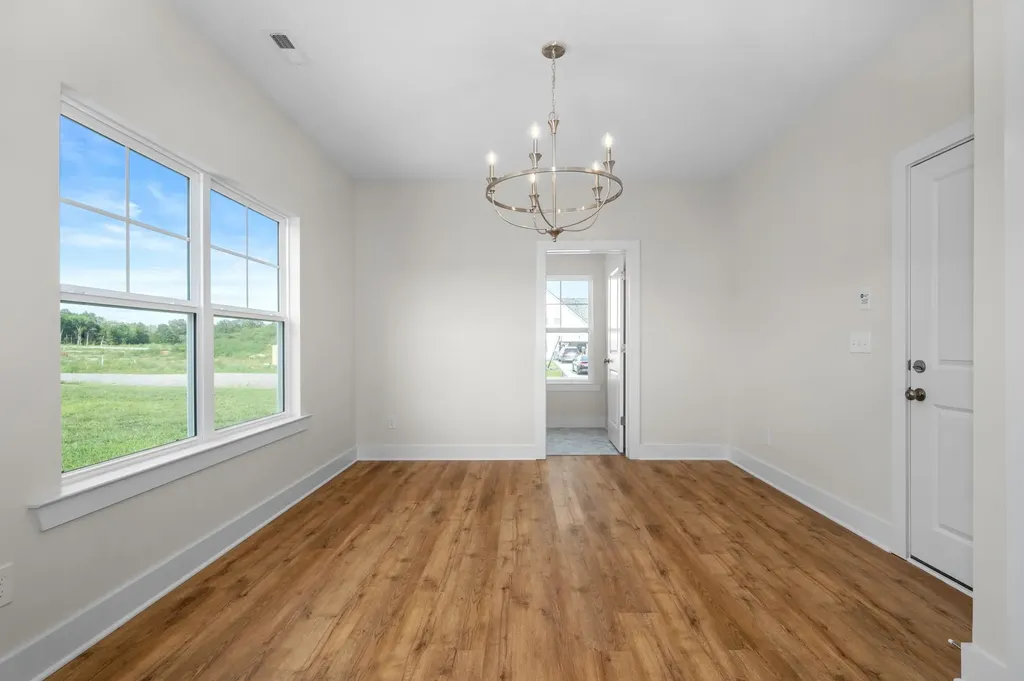 639 Vrabel Road Murfreesboro TN 37130