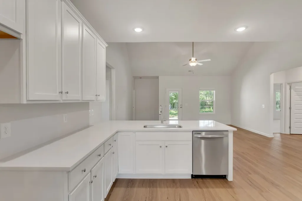 106 Centennial Lane Columbia TN 38401