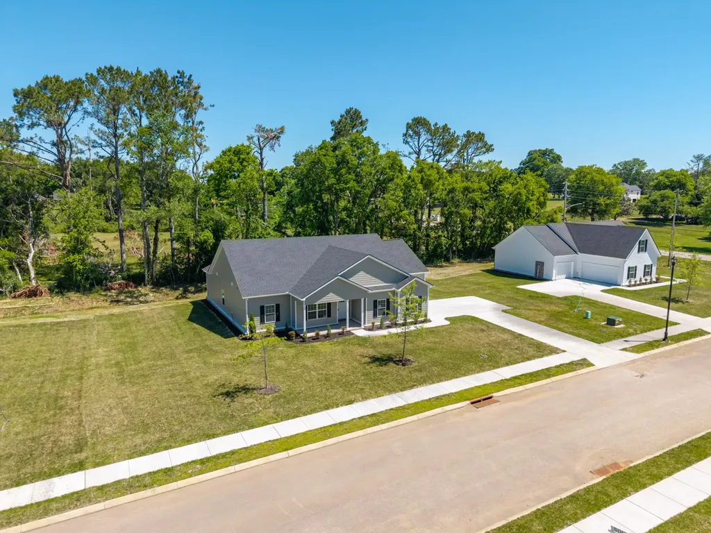 106 Centennial Lane Columbia TN 38401