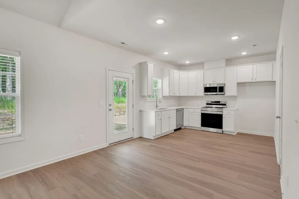 113 Centennial Lane Columbia TN 38401
