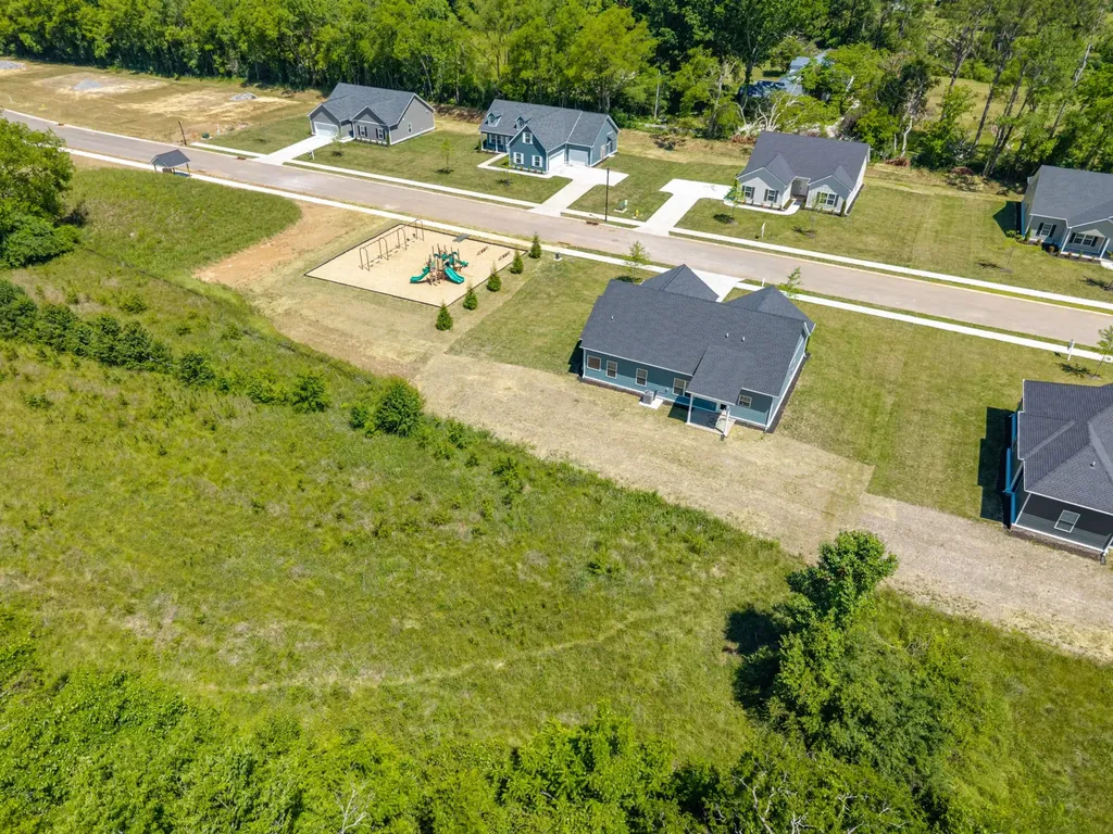 113 Centennial Lane Columbia TN 38401