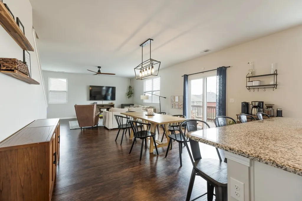905 Aberdeen Court Columbia TN 38401